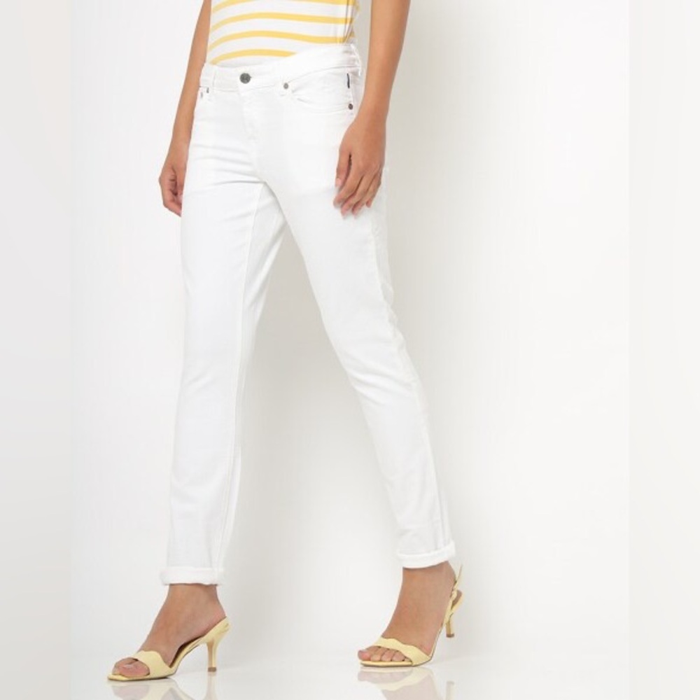 Blue Spice Cuff Bottom White Jeans Size 5 Spandex/Polyester/Cotton Blend Denim